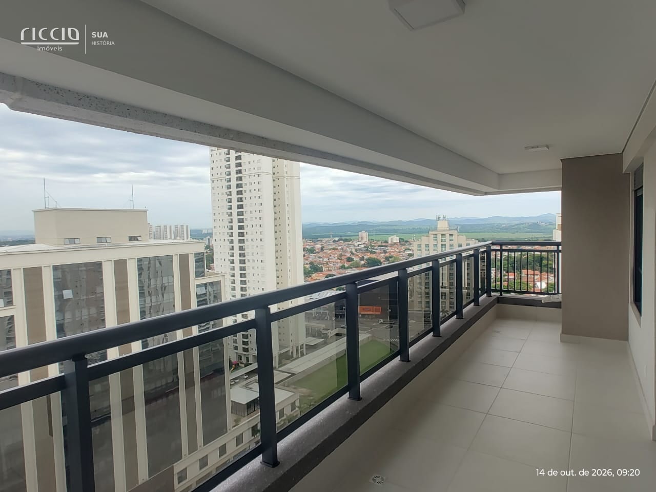 Apartamento à venda no Jardim Aquarius — ambiente interno
