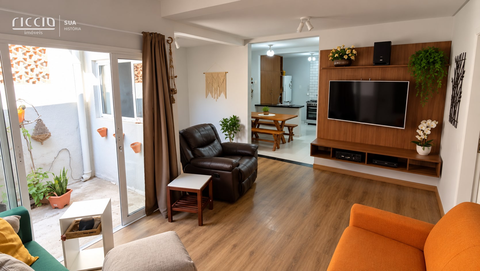 Casa à venda no Conj. Res. Vale dos Pinheiros — ambiente interno