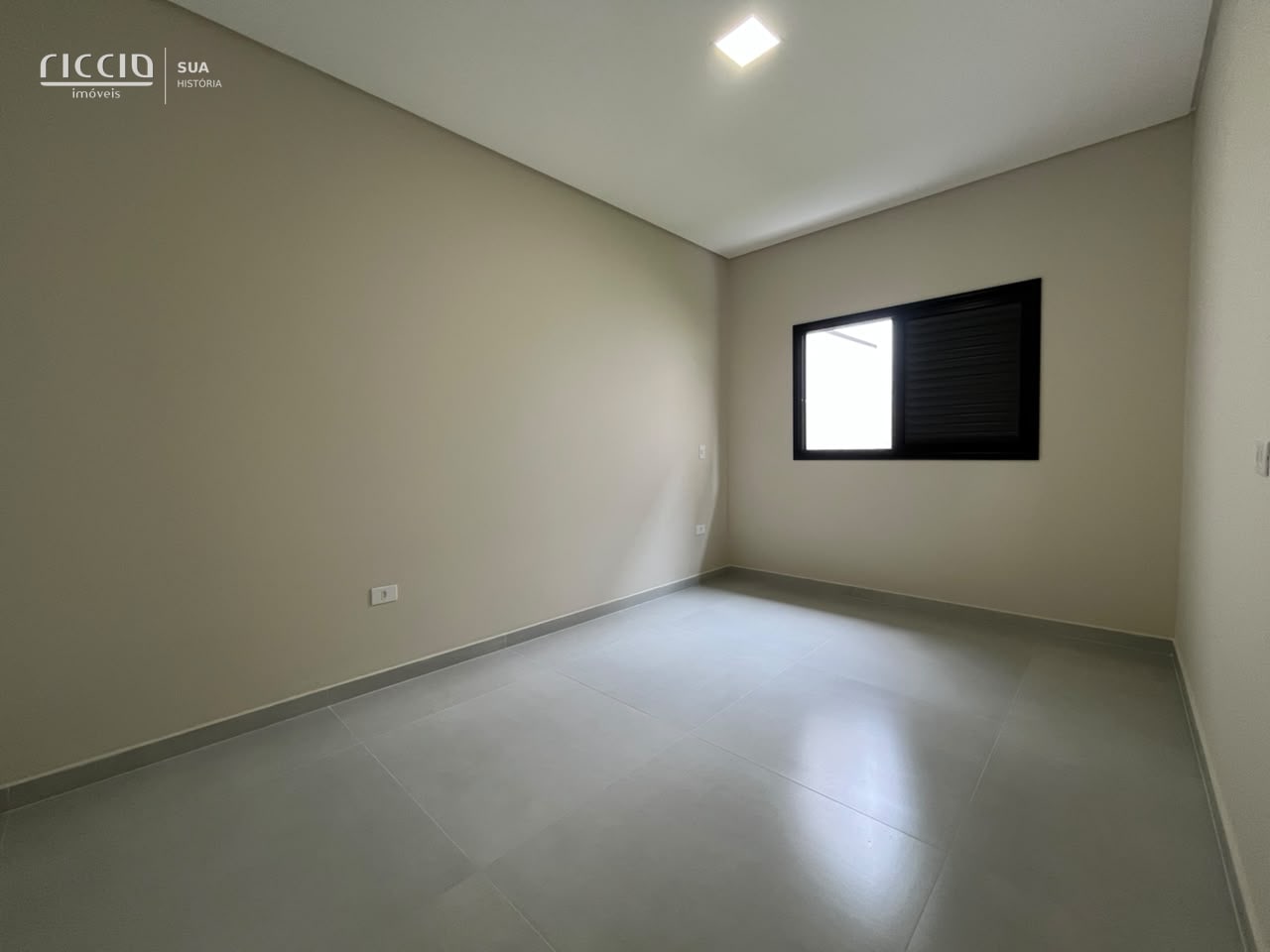 Casa à venda no Portal dos Passaros — imagem 12 de 19