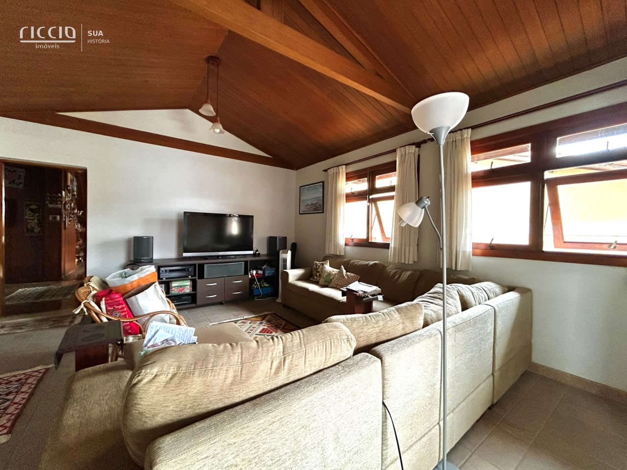 Casa em Condomínio à venda no Jardim das Colinas — imagem 23 de 29