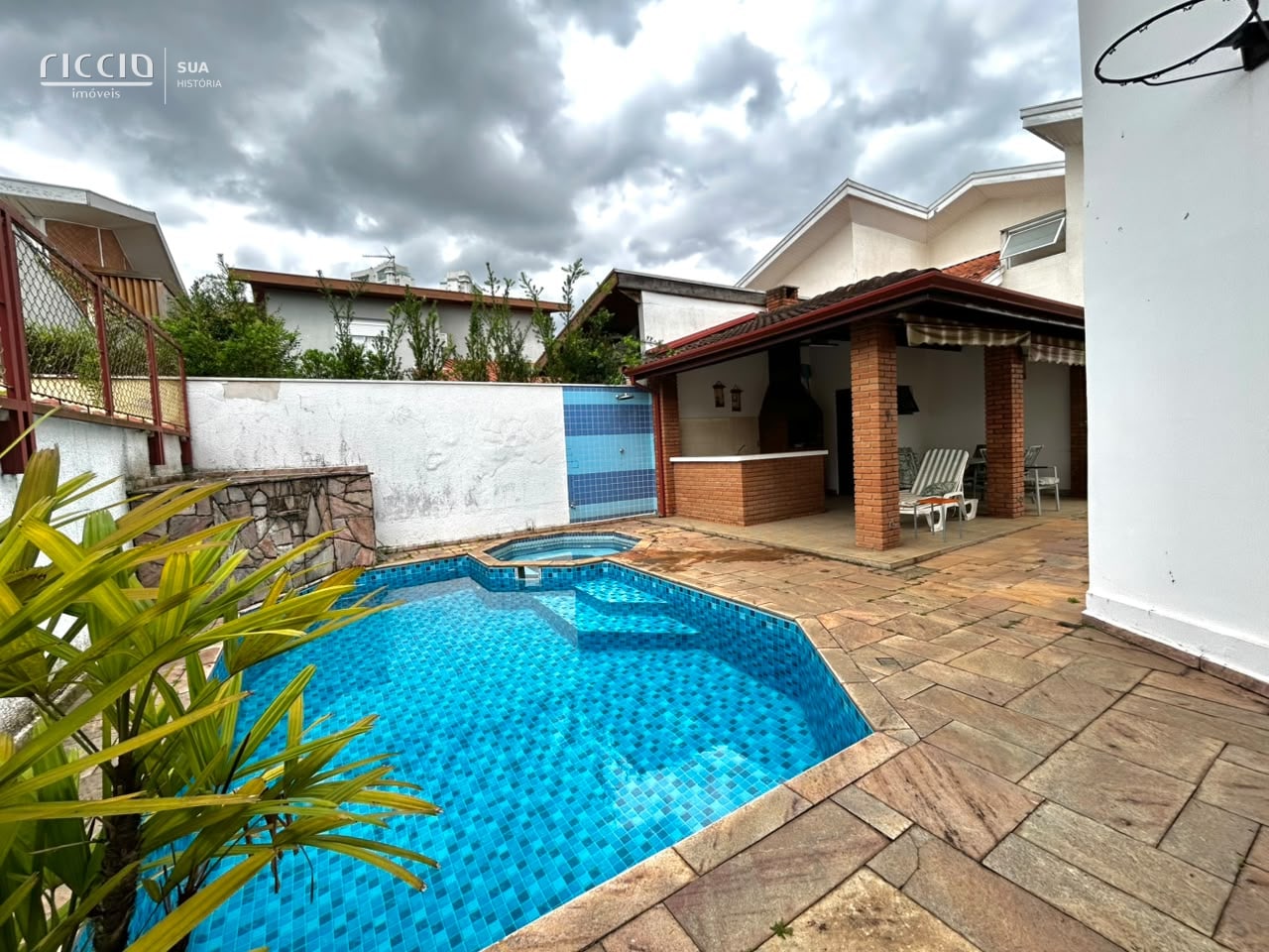 Casa em Condomínio à venda no Jardim das Colinas — imagem 25 de 29