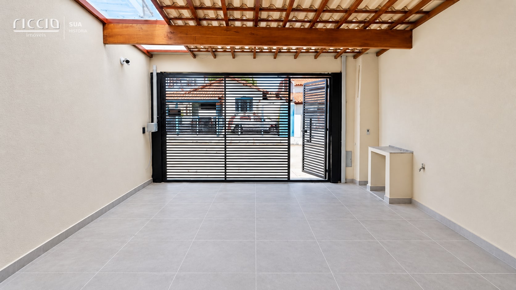 Casa à venda no Jardim das Indústrias — ambiente interno