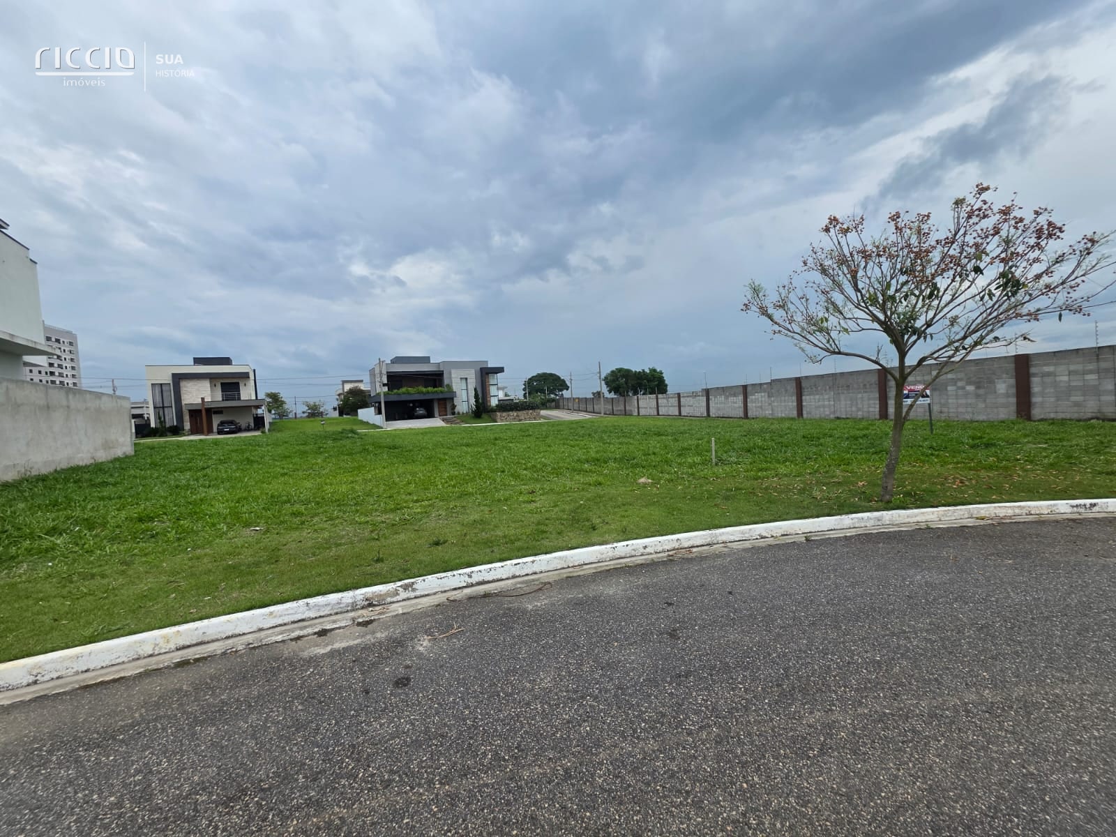 Terreno à venda no Loteamento Floresta — ambiente interno