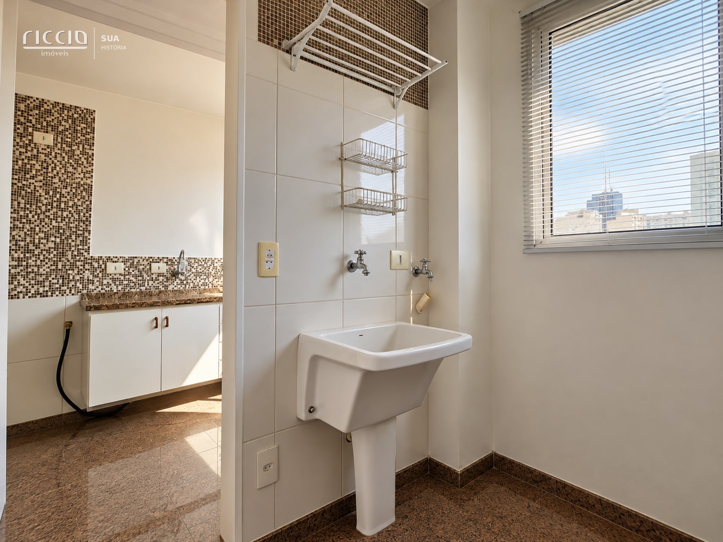 Apartamento à venda no Centro — imagem 5 de 13