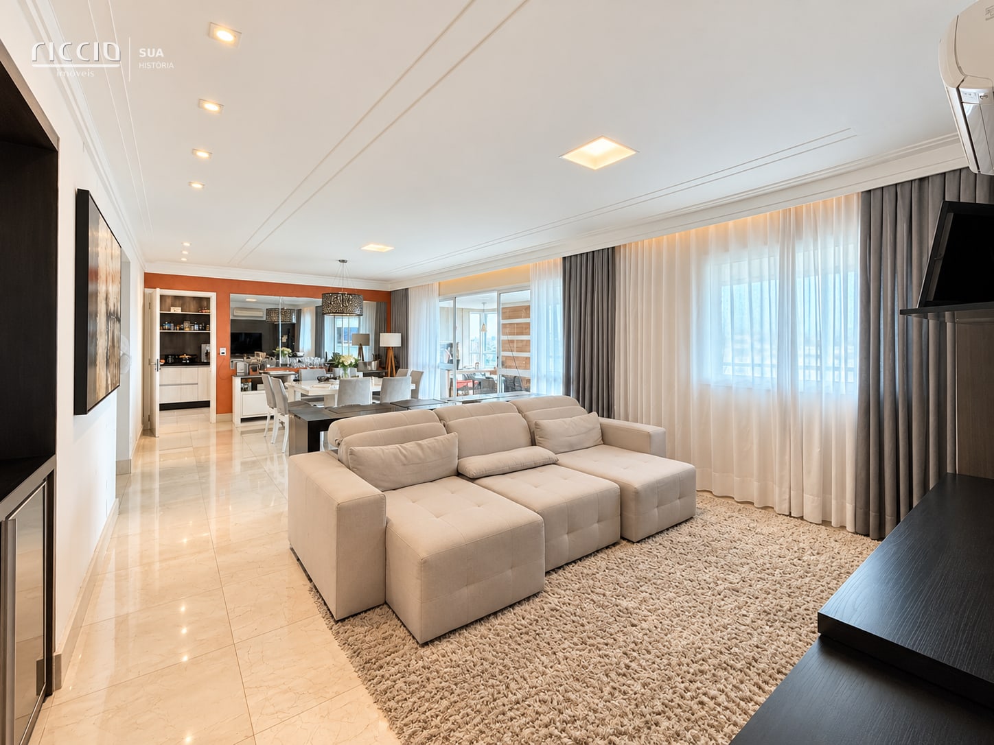 Apartamento à venda no Jardim Aquarius — ambiente interno