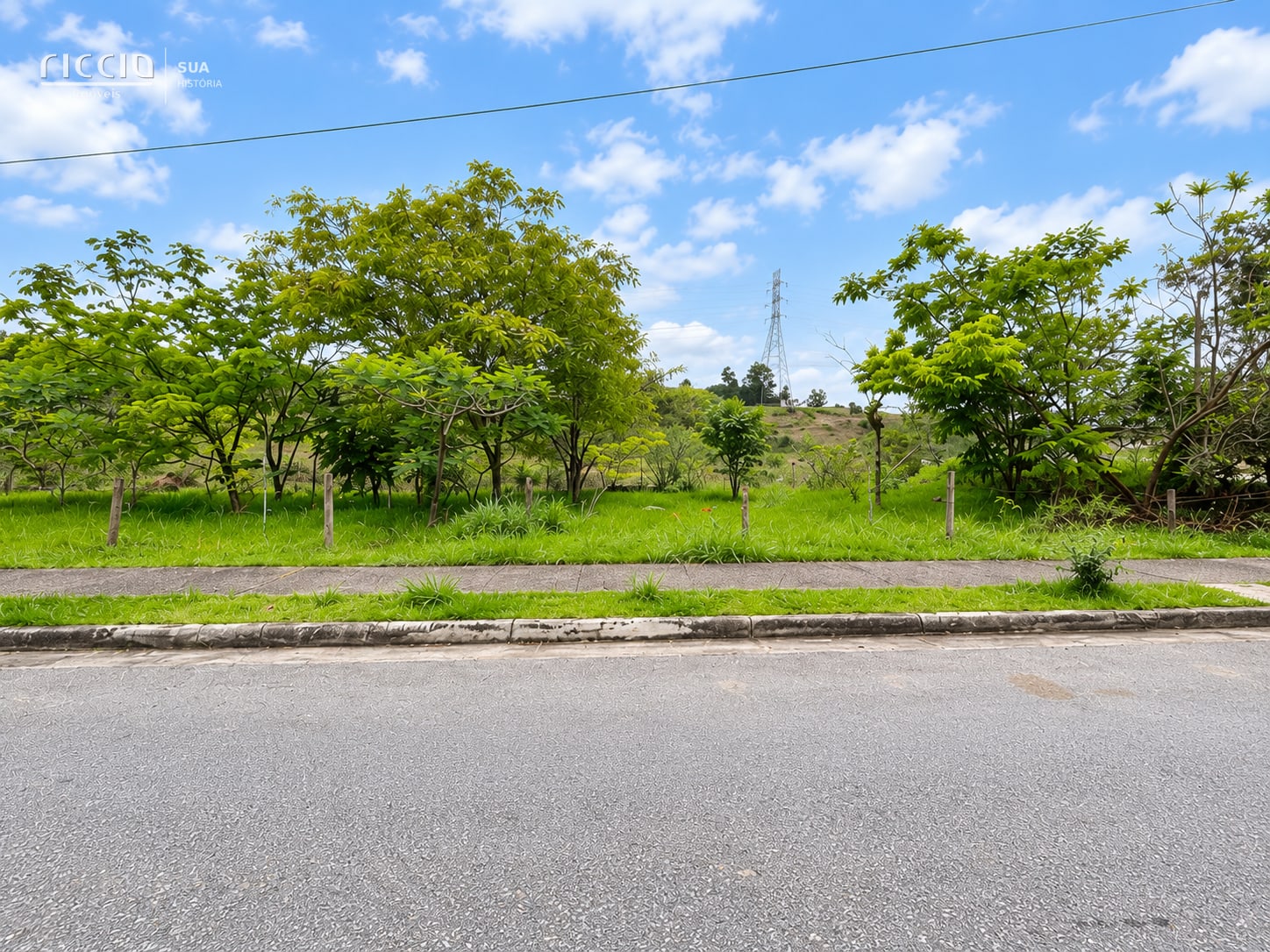 Casa à venda no Portal dos Passaros — ambiente interno