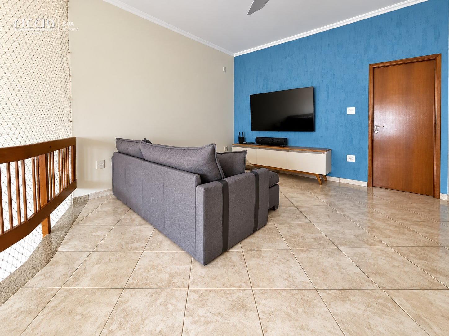 Casa à venda no Village das Flores — detalhe do imóvel