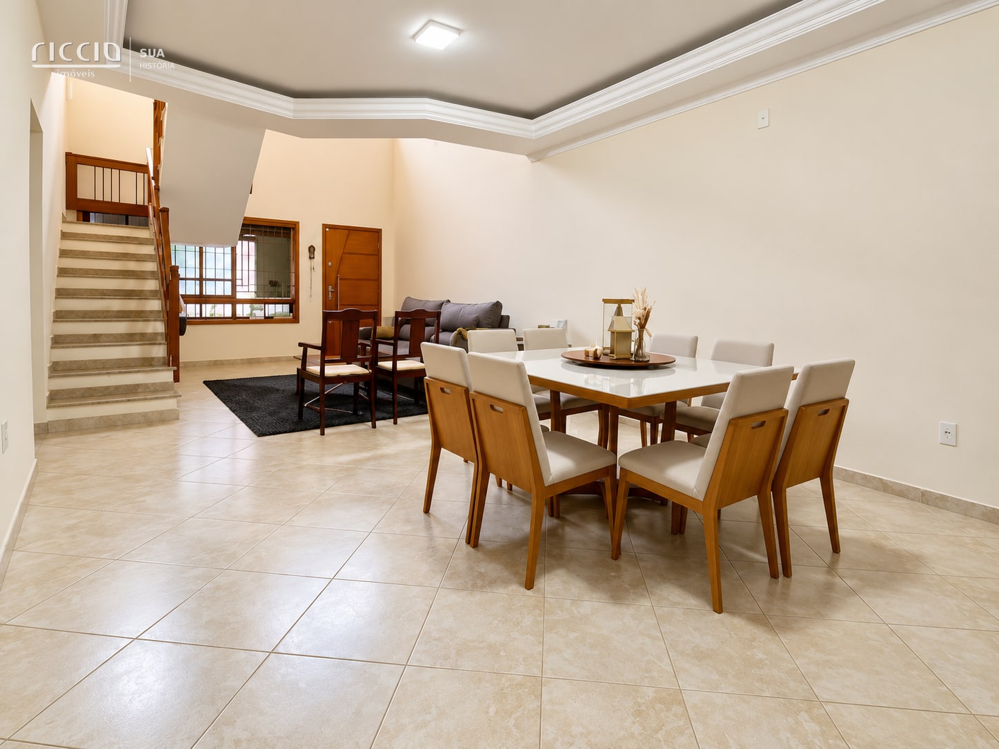 Casa à venda no Village das Flores — ambiente interno