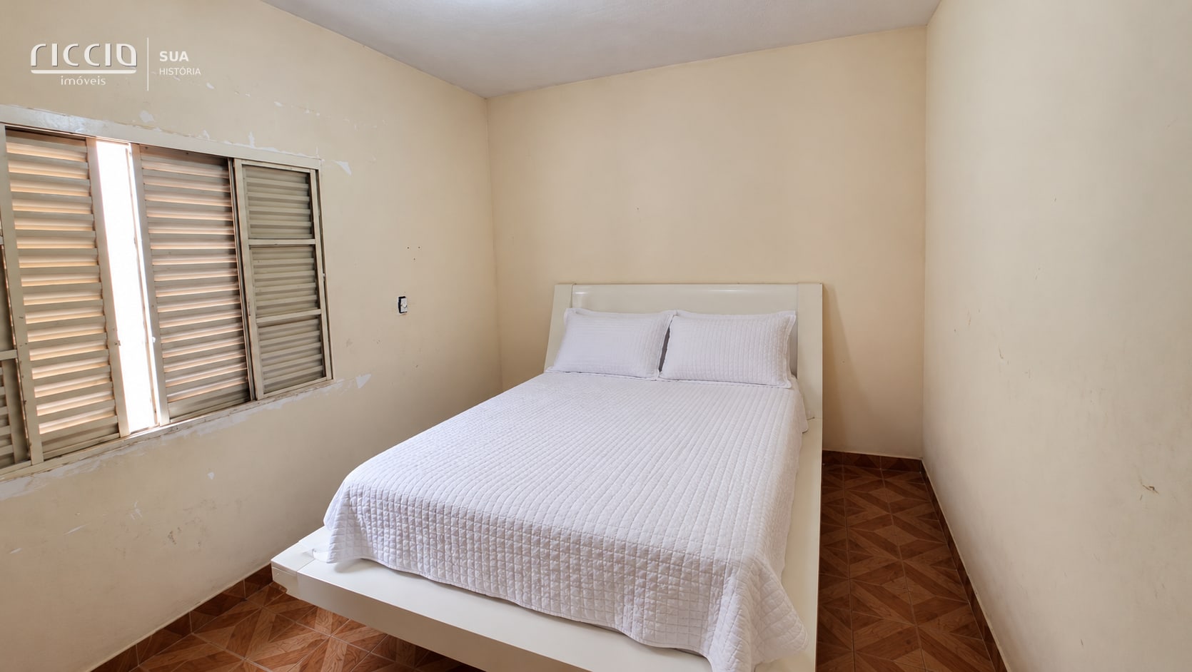 Casa à venda no Vale dos Pinheiros — imagem 8 de 15