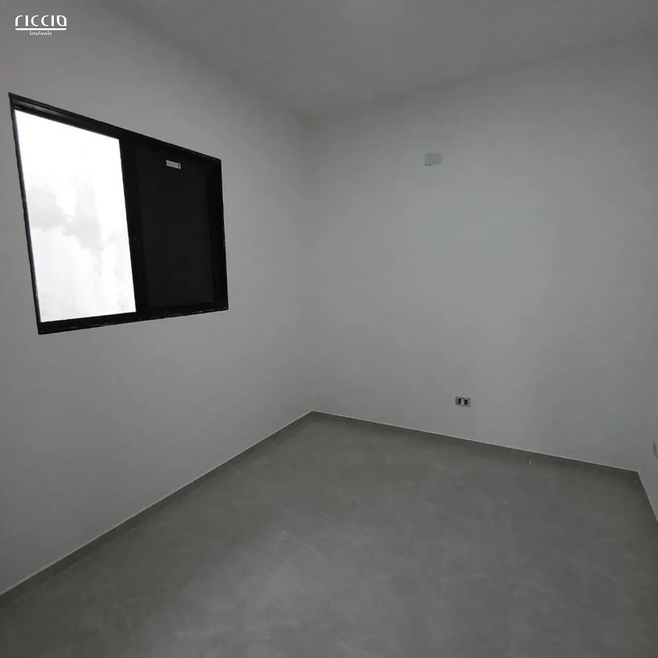 Casa à venda no Jardim da Granja — imagem 8 de 10