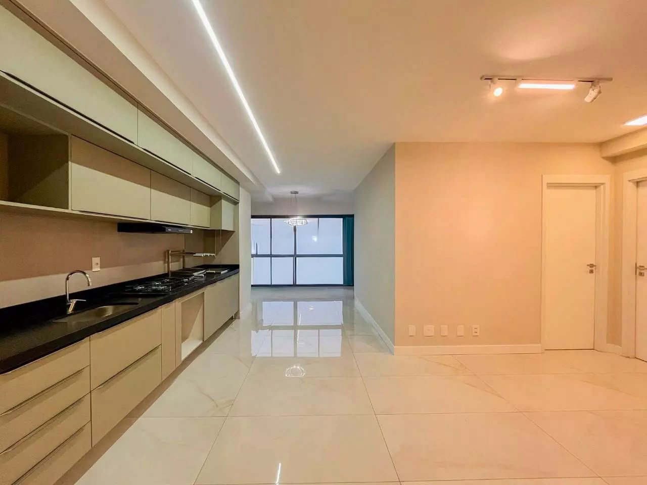 Apartamento à venda no Signature Royal Park – Jardim Aquarius | 84 m², 3 suítes, reformado e 2 vagas