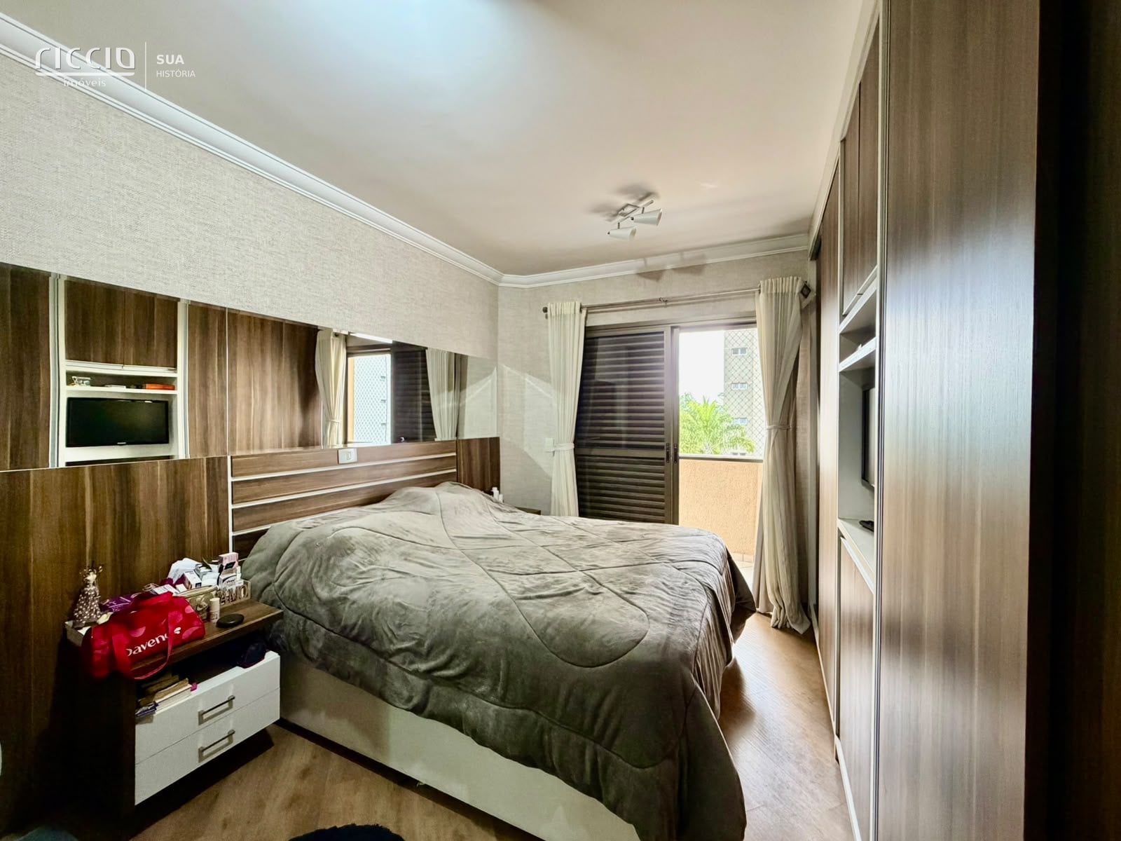 Apartamento à venda no Jardim Aquarius — imagem 16 de 18