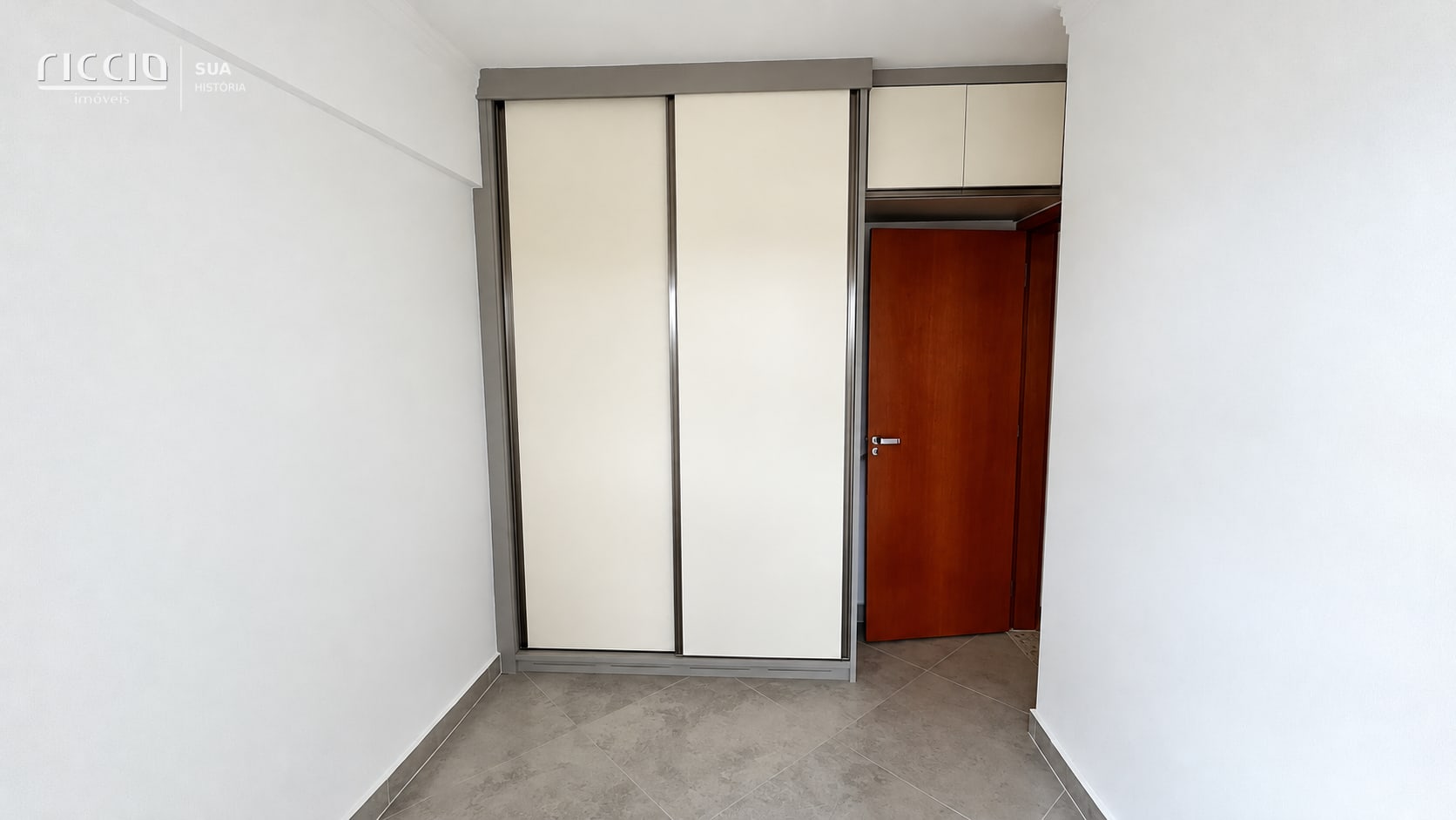 Apartamento à venda no Palmeiras de São José — imagem 10 de 15