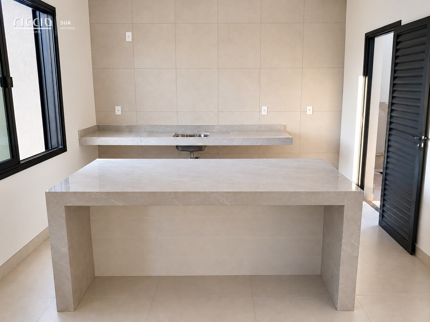 Casa à venda no Setville Altos de São José — detalhe do imóvel