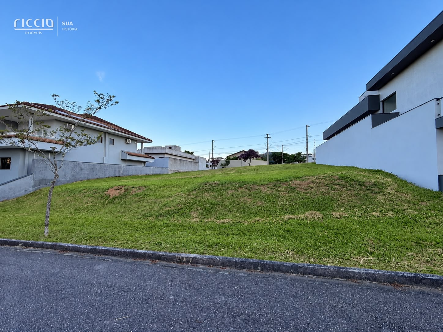 Terreno à venda no Condomínio Terras do Vale — ambiente interno