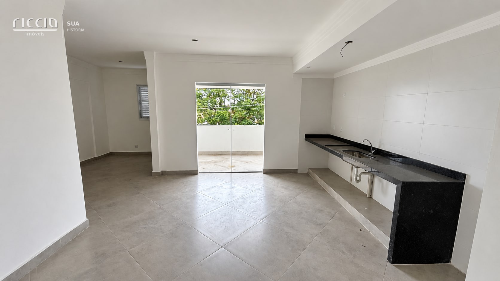 Apartamento à venda no Palmeiras de São José — ambiente interno