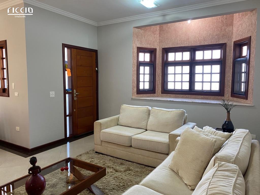 Casa à venda no Jardim das Indústrias — detalhe do imóvel