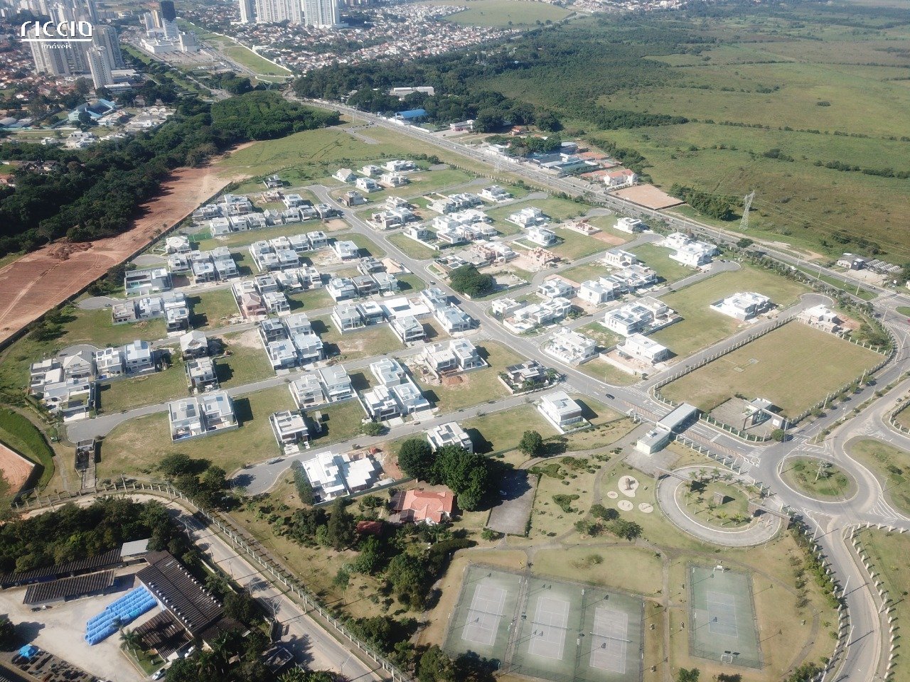 Terreno à venda no Urbanova — detalhe do imóvel