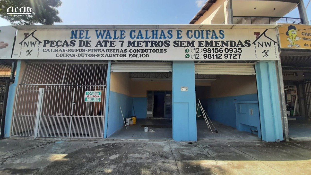 Casa comercial no Bosque dos Eucaliptos