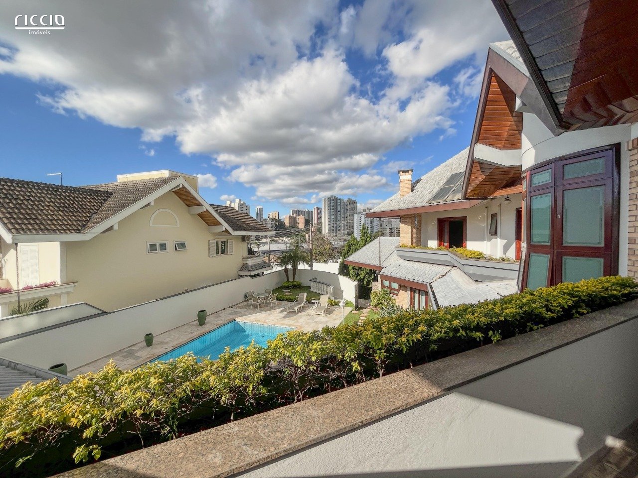 Casa em Condomínio à venda no Jardim das Colinas — imagem 27 de 41