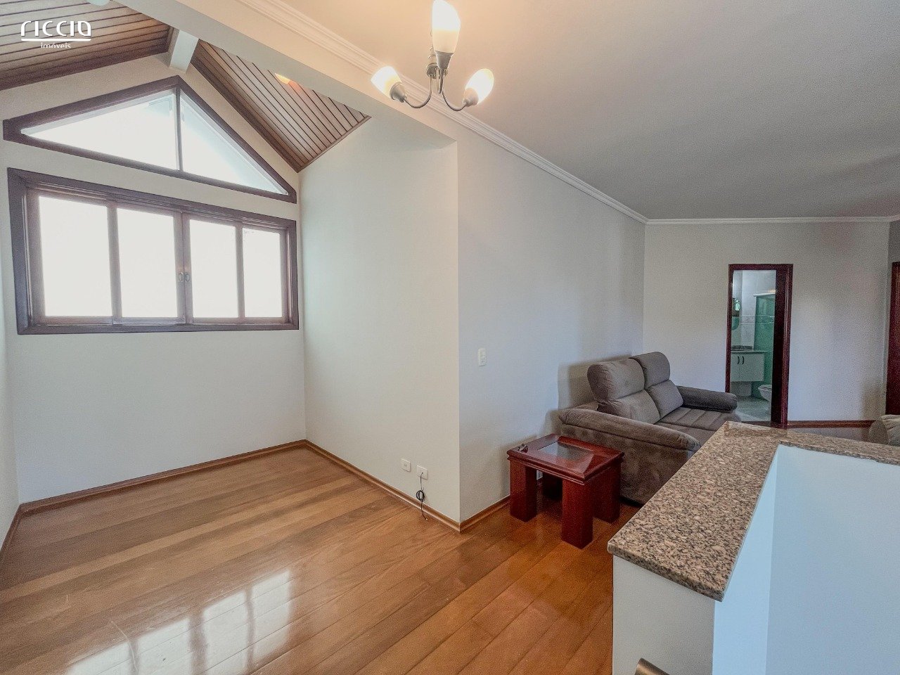 Casa em Condomínio à venda no Jardim das Colinas — imagem 18 de 41