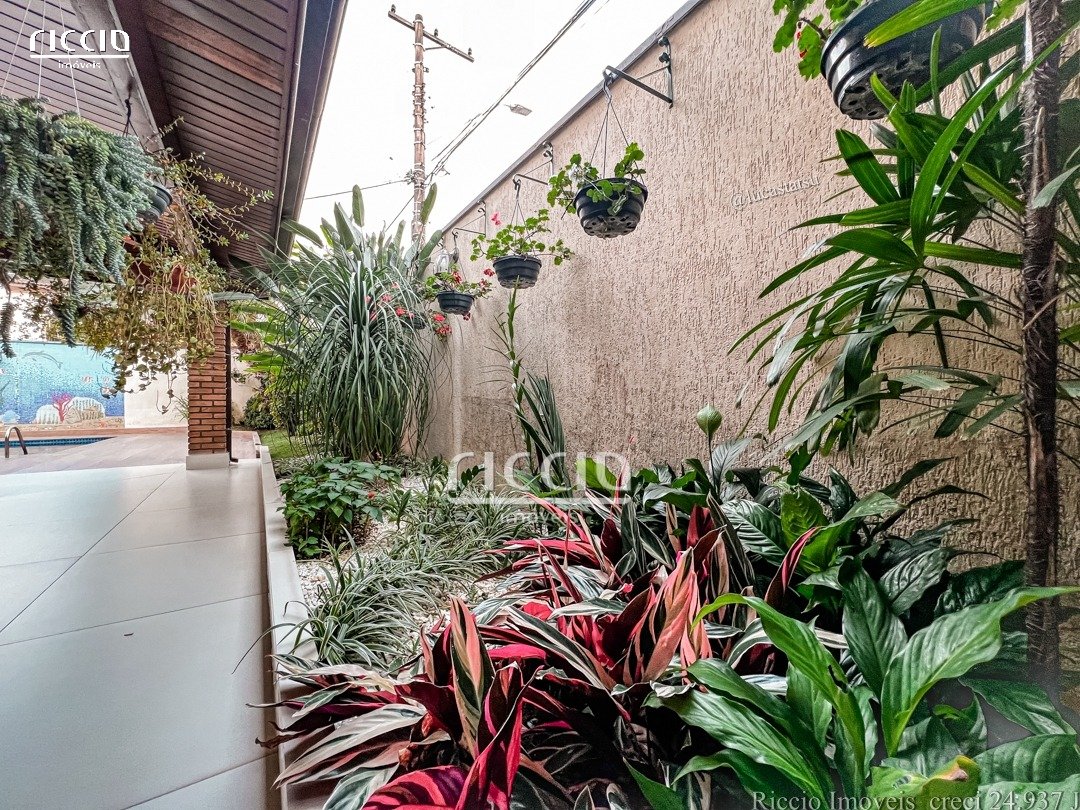 Casa em Condomínio à venda no Jardim das Colinas — imagem 20 de 55