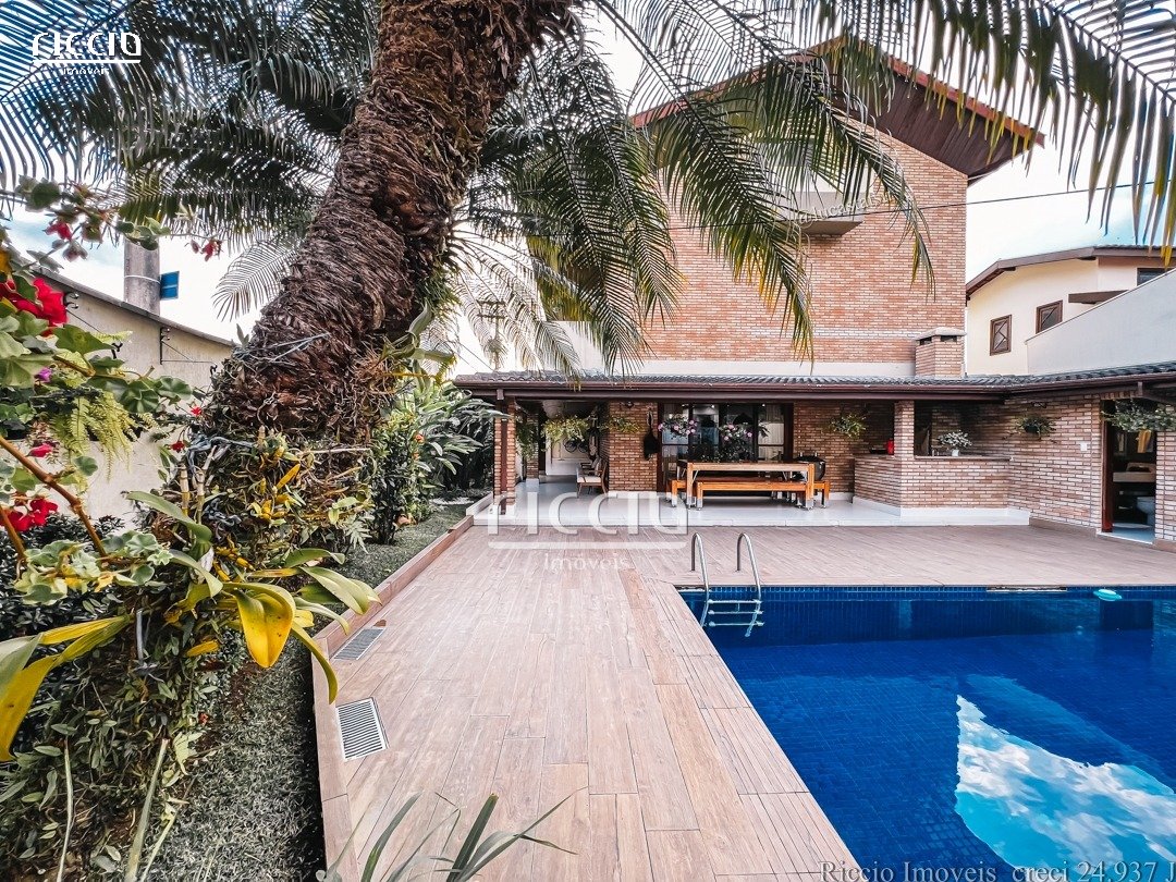 Casa em Condomínio à venda no Jardim das Colinas — imagem 26 de 55