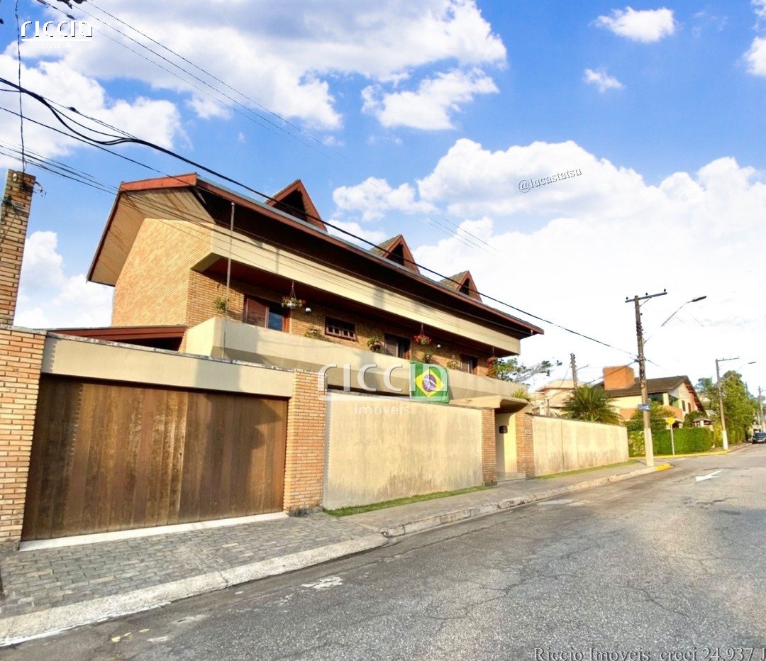 Casa em Condomínio à venda no Jardim das Colinas — detalhe do imóvel