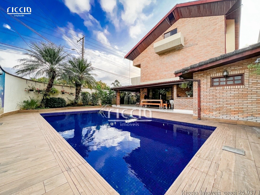 Casa em Condomínio à venda no Jardim das Colinas — imagem 24 de 55