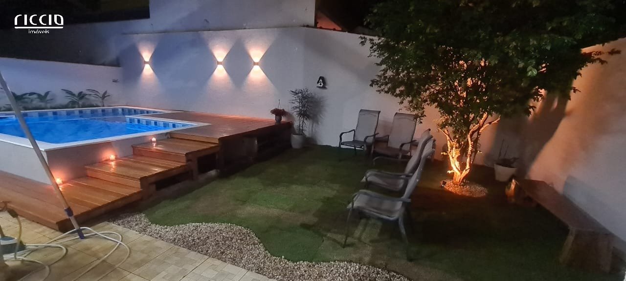 Casa em Condomínio à venda no Villa Branca — imagem 4 de 39