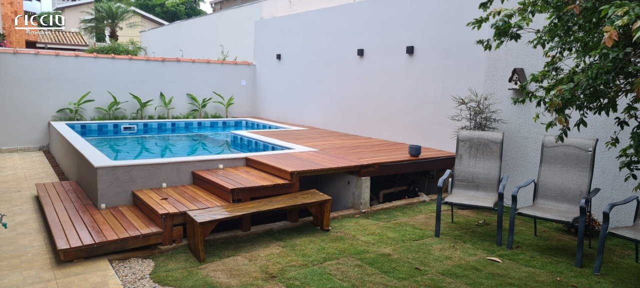 Casa em Condomínio à venda no Villa Branca — detalhe do imóvel