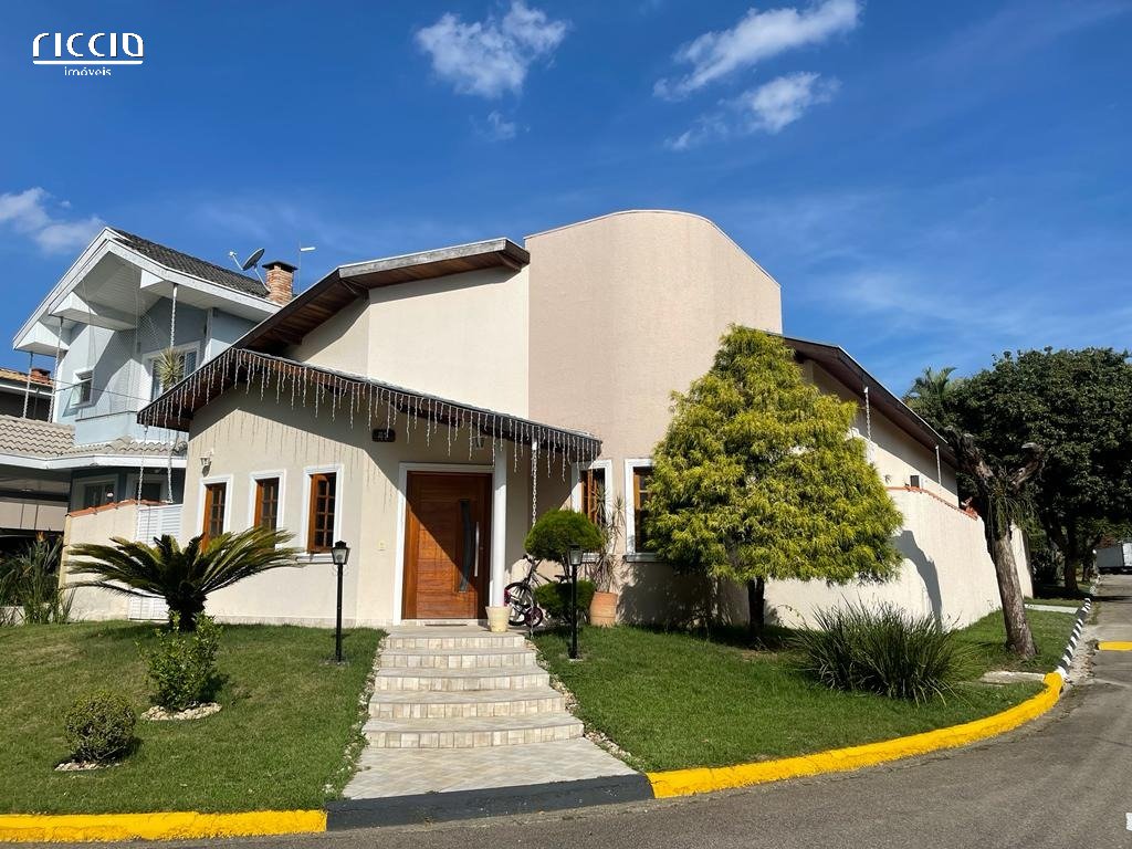 Casa em Condomínio à venda no Villa Branca — ambiente interno