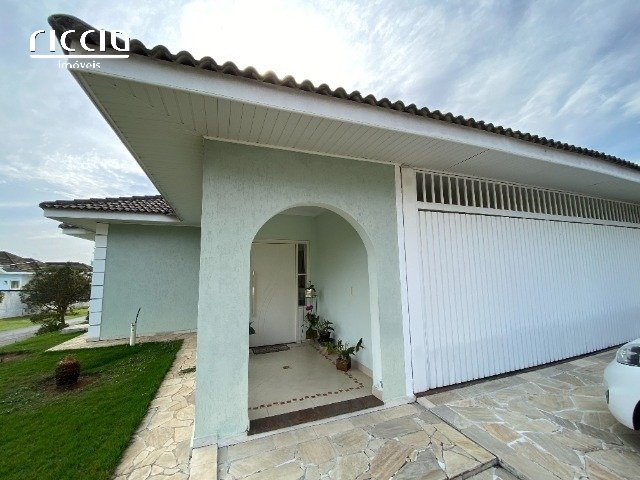 Casa em Condomínio à venda no Terras de Santana — detalhe do imóvel