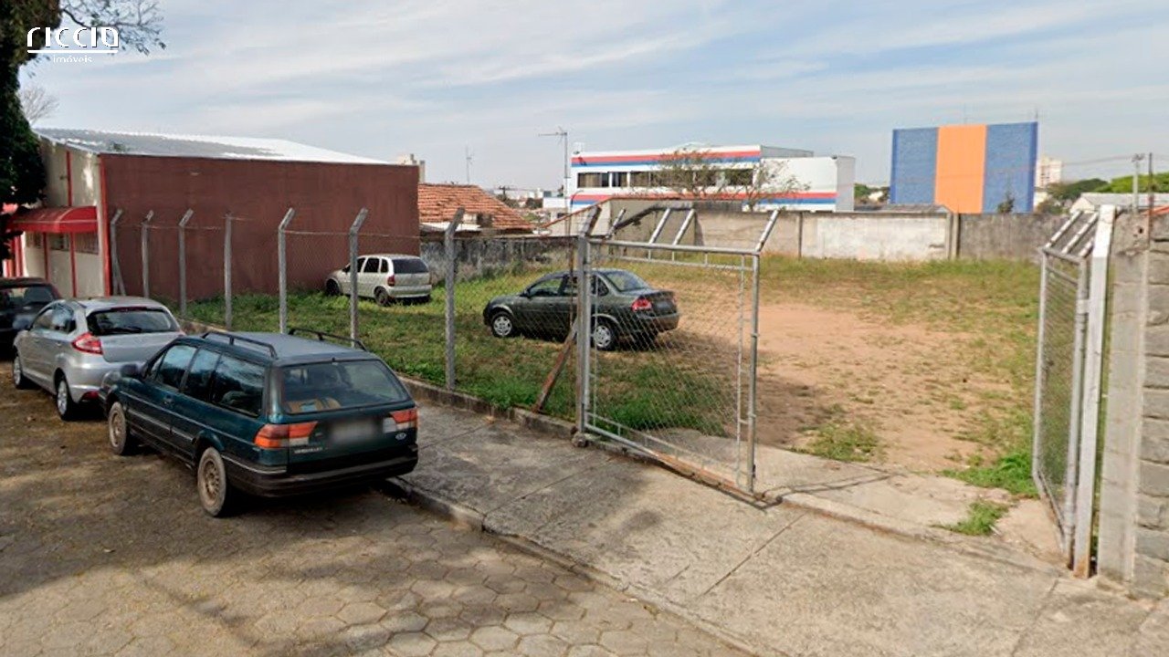 Terreno à venda no Centro — ambiente interno