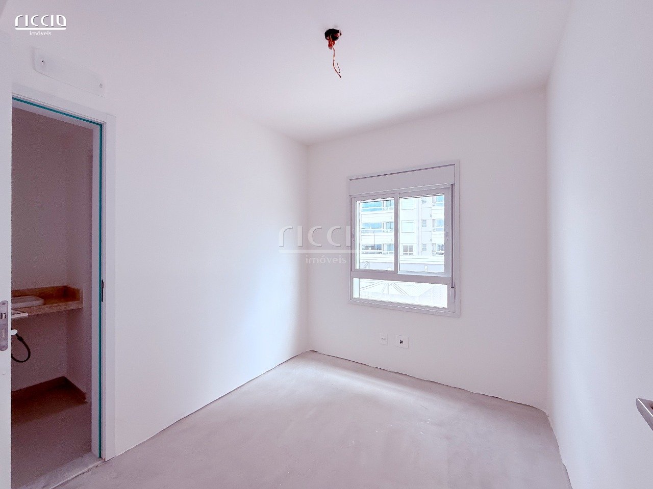 Apartamento à venda no Jardim das Colinas — imagem 9 de 35