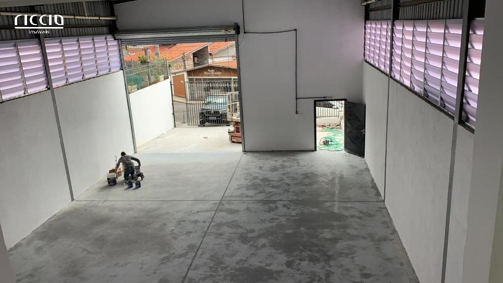 Galpao à venda no Jardim Motorama — ambiente interno