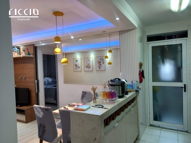 Apartamento à venda no Vila Tatetuba — ambiente interno