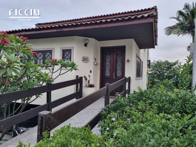 Casa em Condomínio à venda no Urbanova — detalhe do imóvel