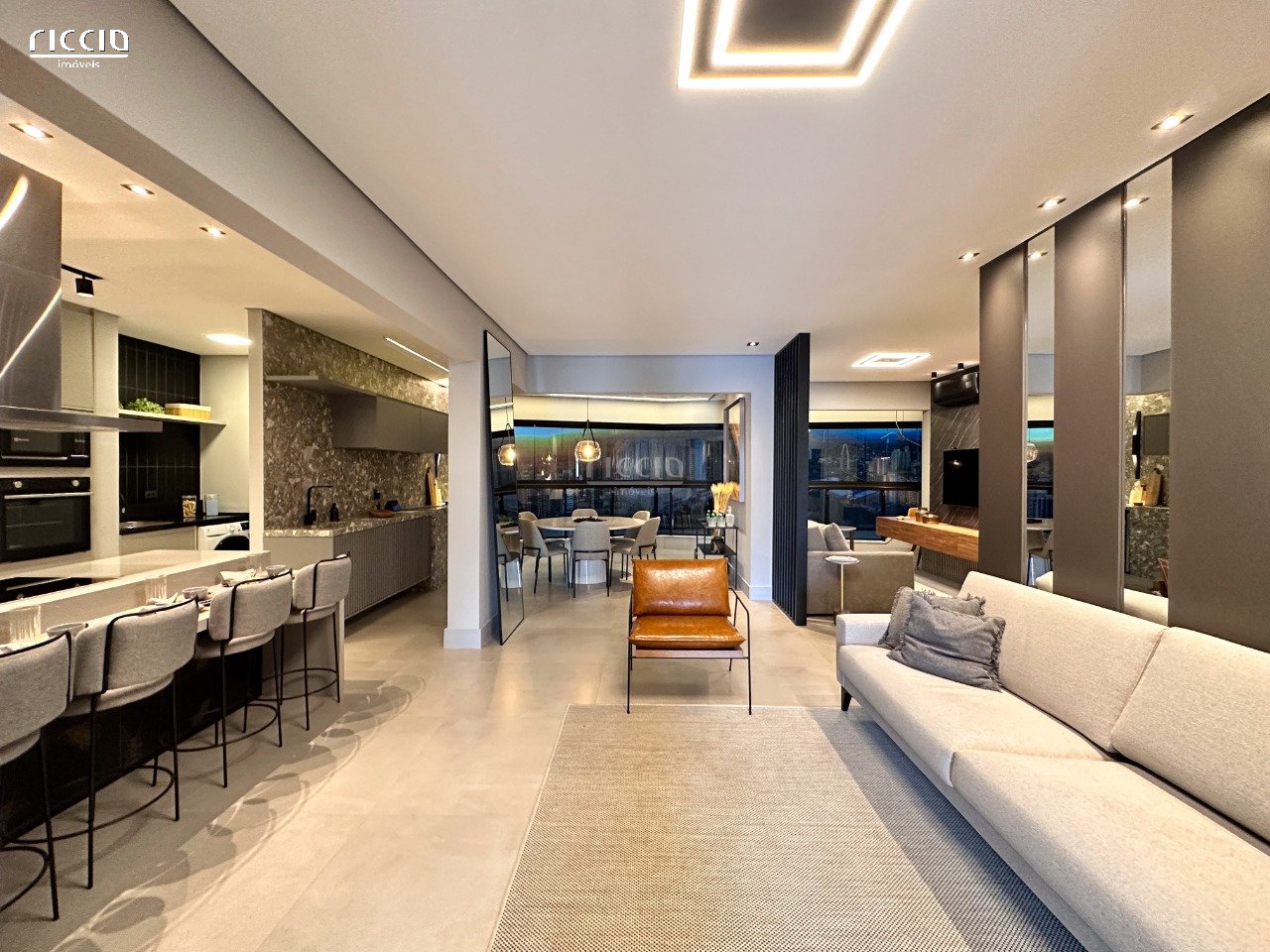 Apartamento à Venda Edificio Montante Living Design - 3 SUÍTES ou 4 Dorms (2 Suítes) Finais 3 e 4 - FUNDOS - Torre A