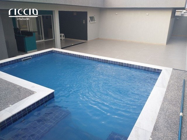 Casa em Condomínio à venda no Residencial Terras do Vale — ambiente interno