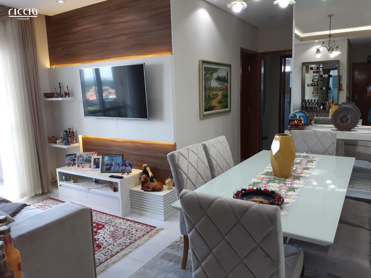 Apartamento à venda no Parque Industrial — ambiente interno