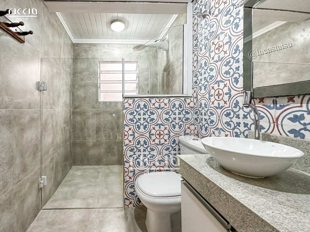 Casa à venda no Jardim Apolo — imagem 12 de 26
