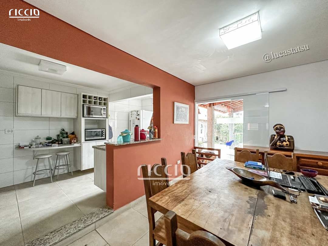 Casa à venda no Jardim Apolo — imagem 5 de 26