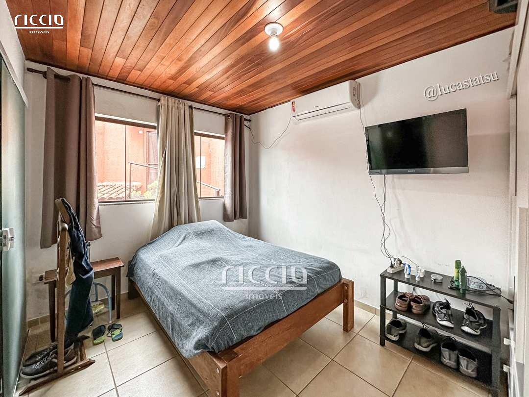 Casa à venda no Jardim Apolo — imagem 13 de 26