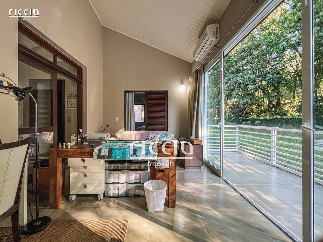 Casa em Condomínio à venda no Bosque dos Eucaliptos — imagem 52 de 57