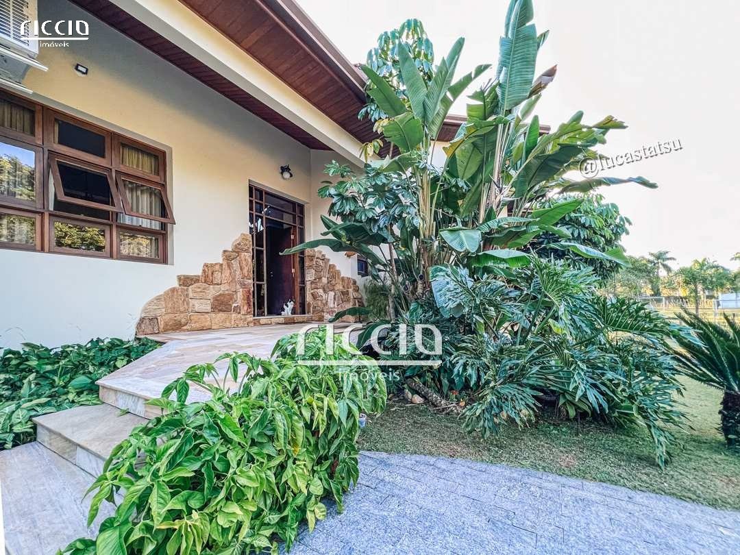 Casa em Condomínio à venda no Bosque dos Eucaliptos — imagem 13 de 57