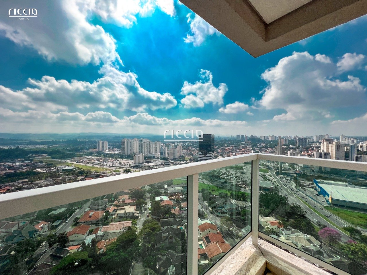 Apartamento à venda no Jardim das Colinas — imagem 30 de 37