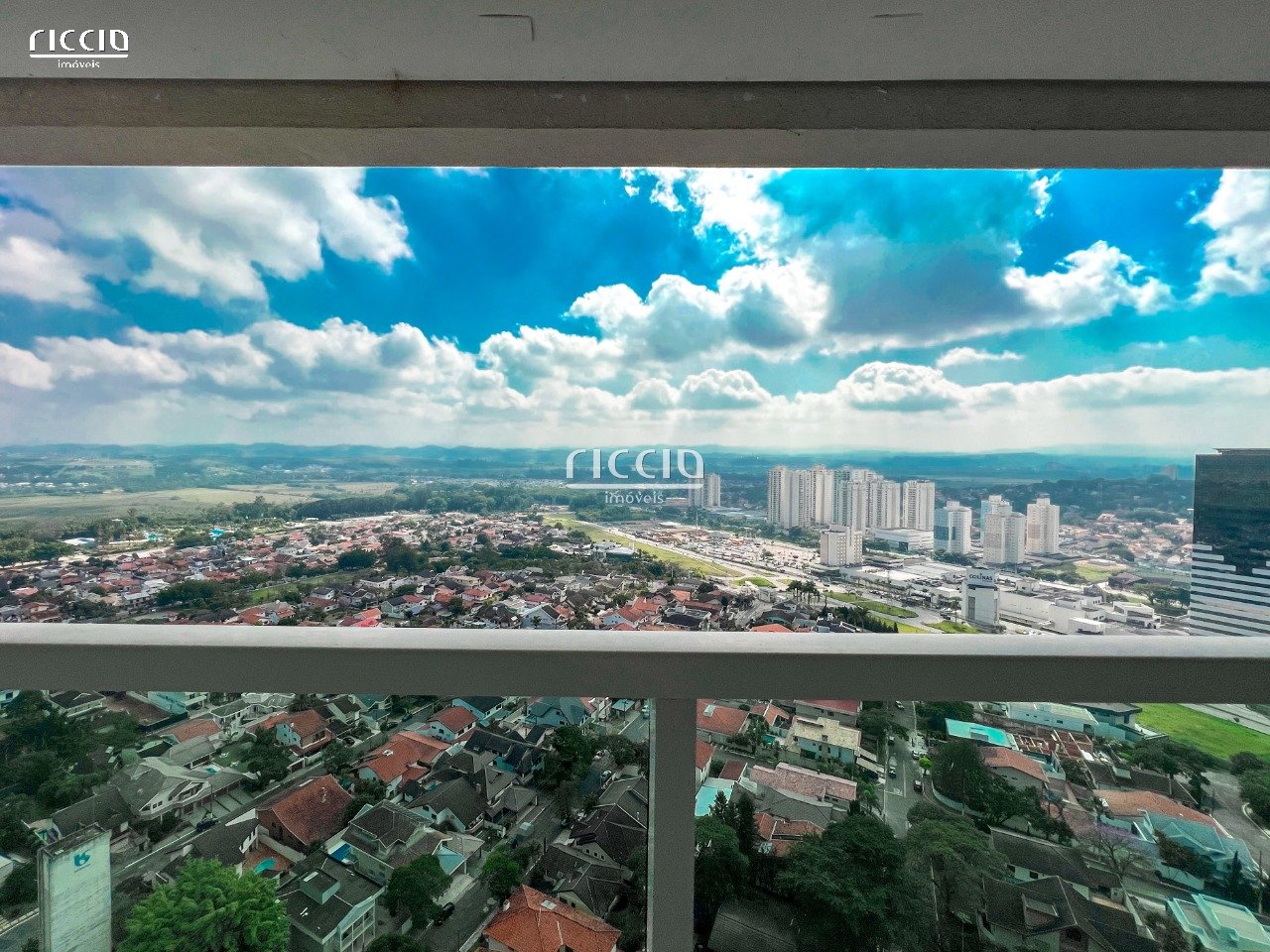 Apartamento à venda no Jardim das Colinas — imagem 14 de 37