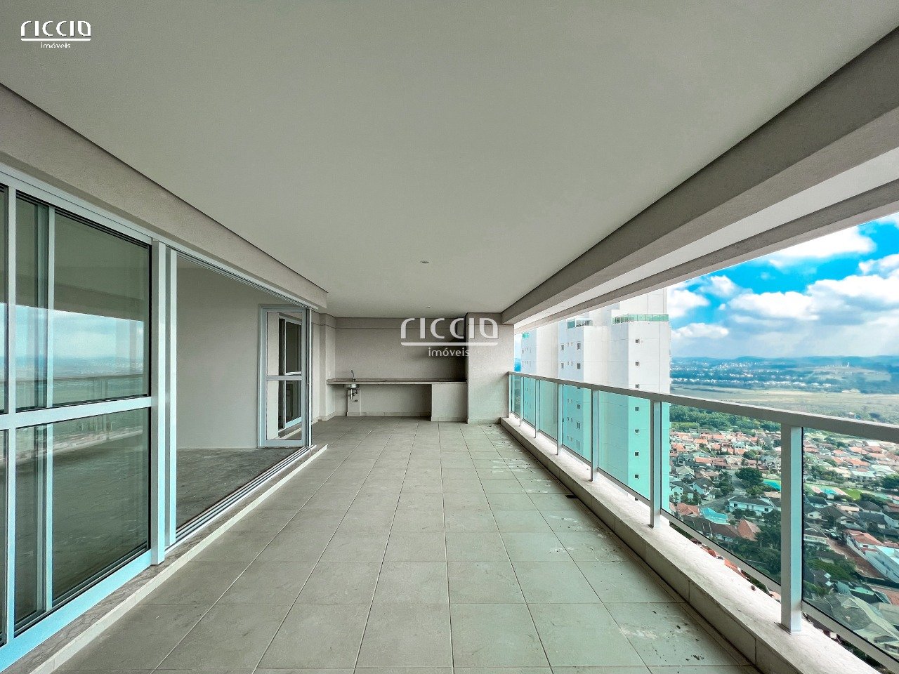 Apartamento à venda no Jardim das Colinas — imagem 9 de 37
