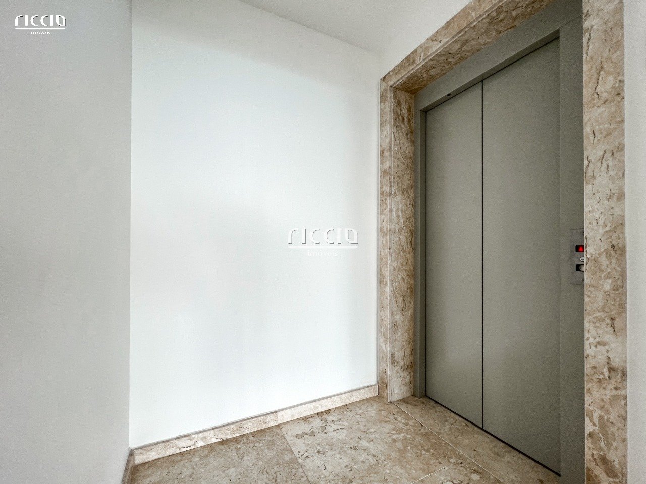 Apartamento à venda no Jardim das Colinas — imagem 34 de 37